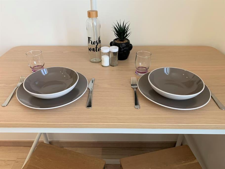 Studio En Residence Privee A Вильорбан Екстериор снимка